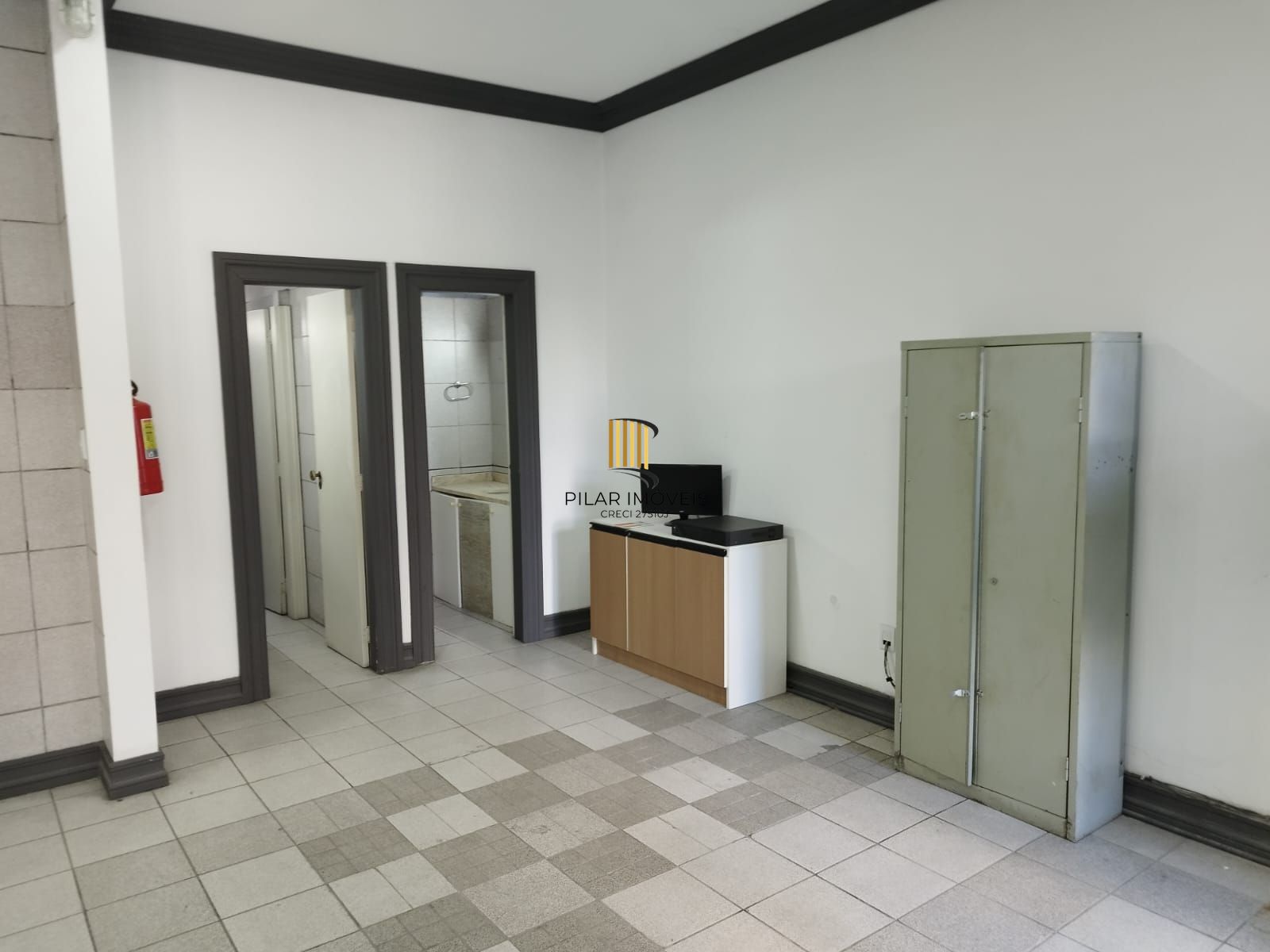 Apartamento 2 Dormitórios, 1 vaga Dupla de Garagem, Bairro Independência, Porto Alegre-RS