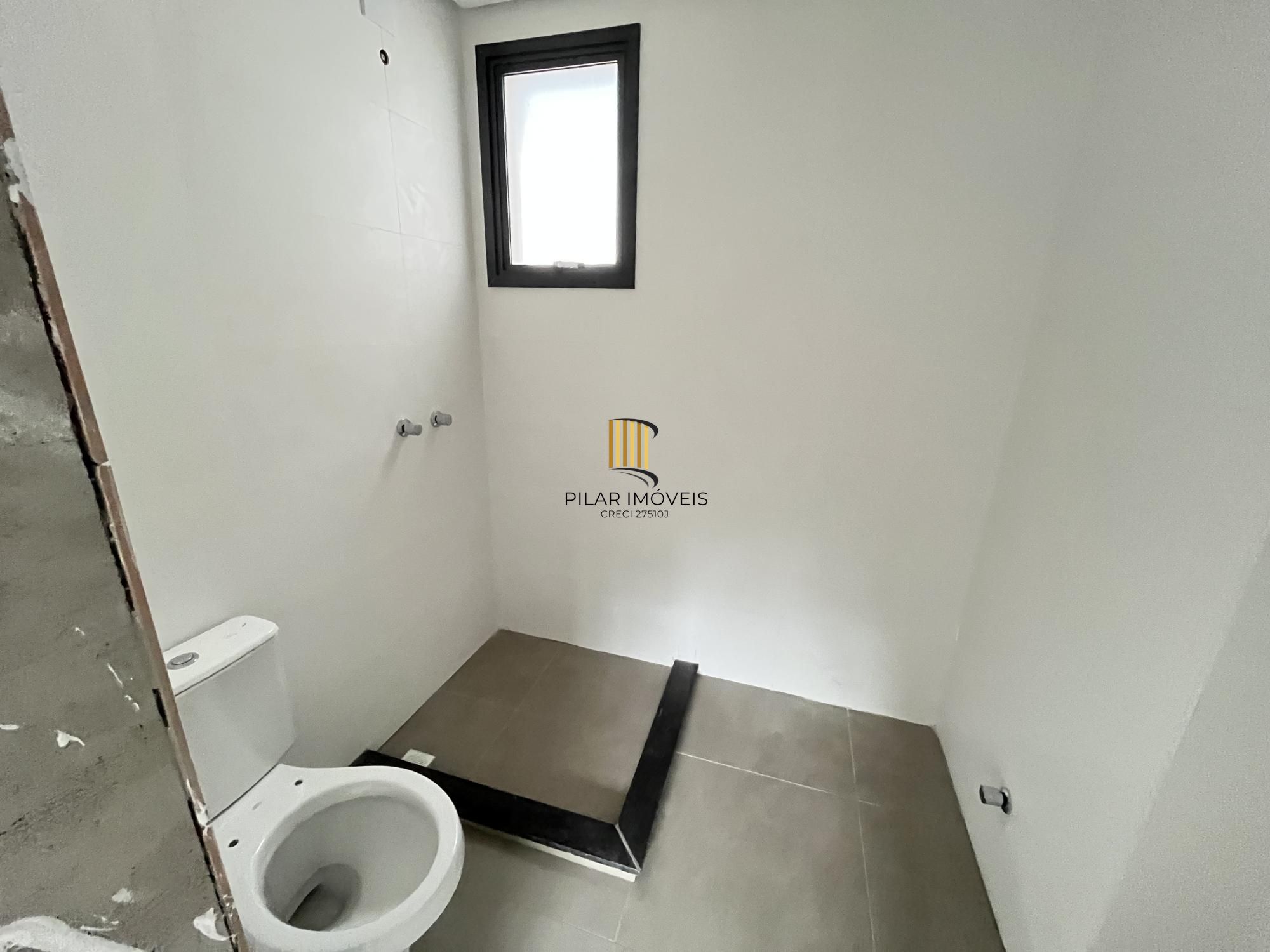 Apartamento 2 dormitórios no bairro Três Figueiras