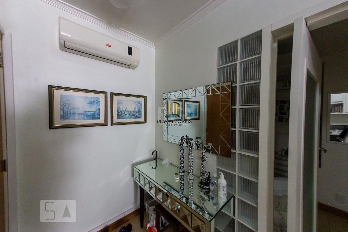 Garden para Venda - 243m², 2 dormitórios, sendo 1 suites, 3 vagas - Menino Deus
