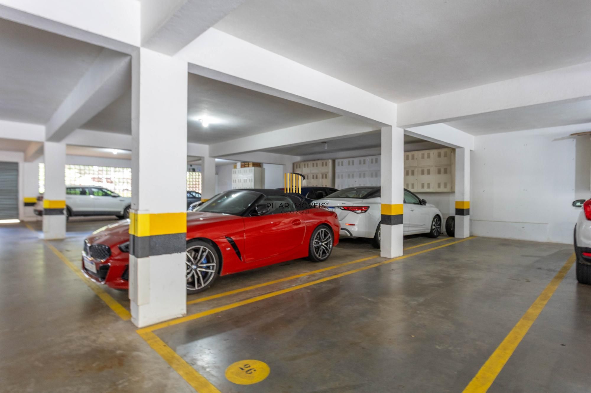 Apartamento 3 quartos 2 vagas de garagem bairro Petrópolis em Porto Alegre