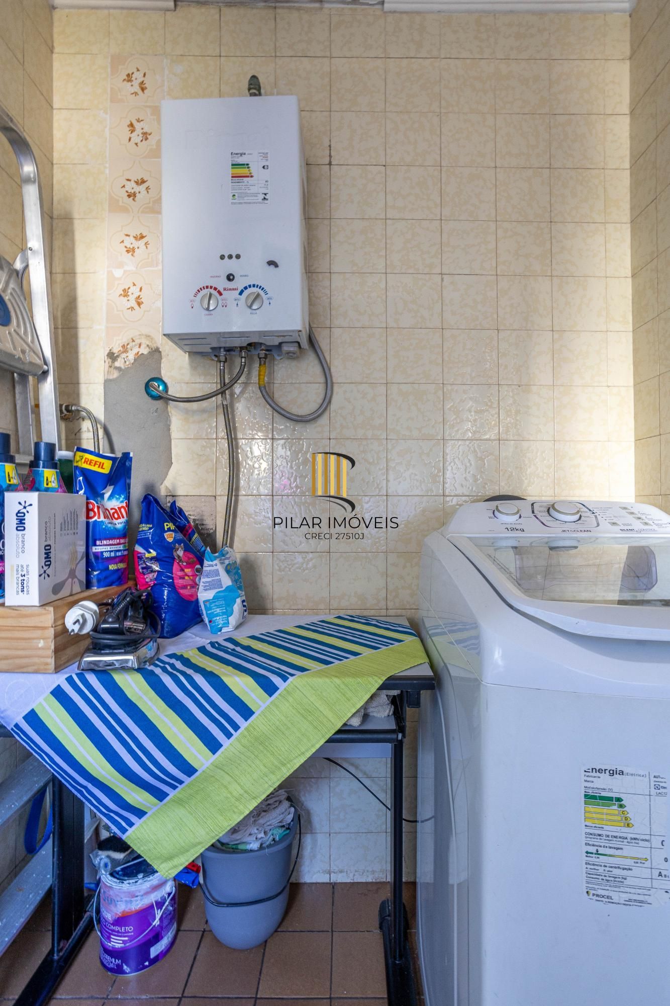 Apartamento de três quartos, suíte, dependência de empregada e 1 vaga de garagem