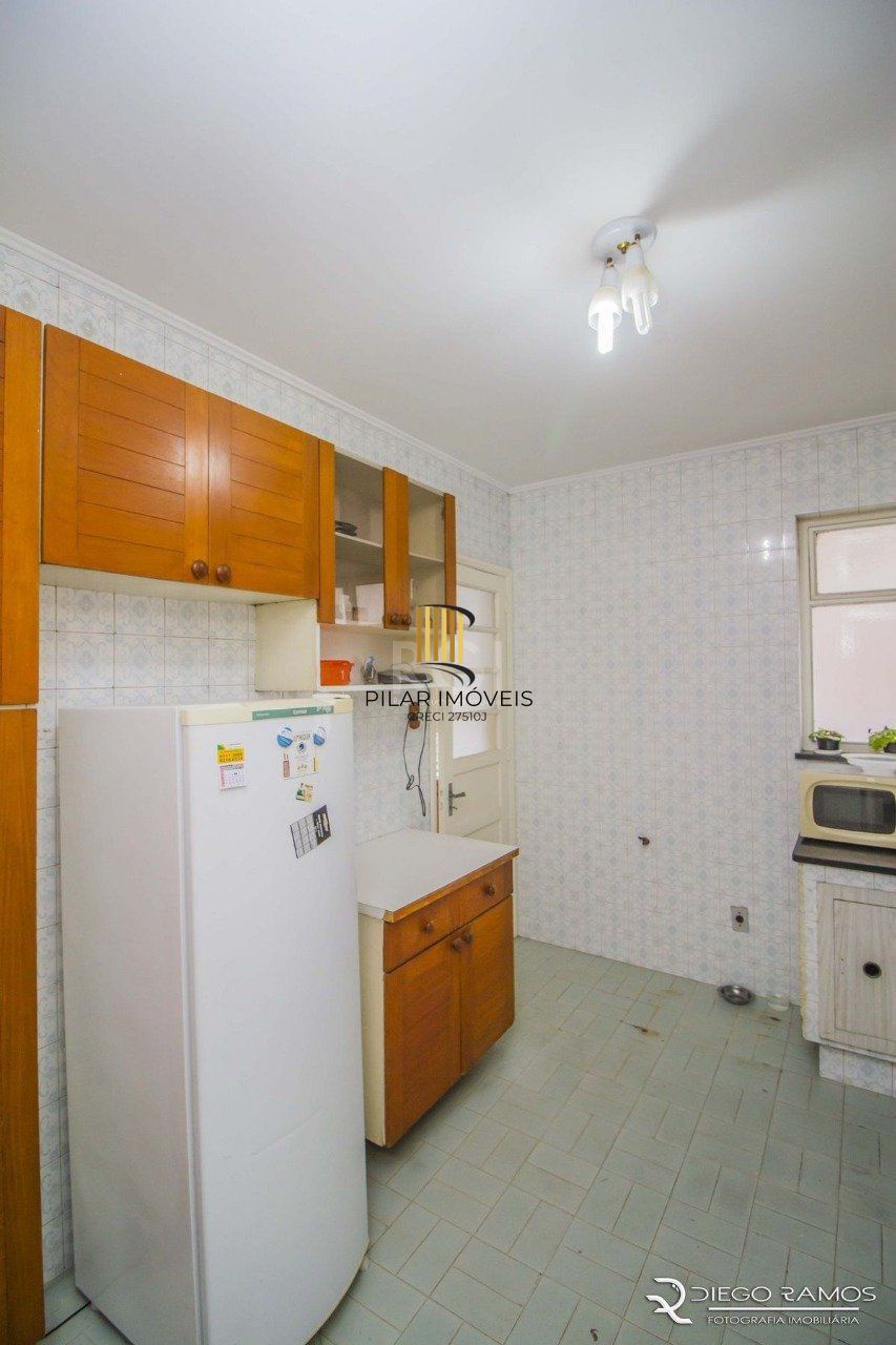 Apartamento para Venda - 96m², 3 dormitórios, 1 vaga - Menino Deus