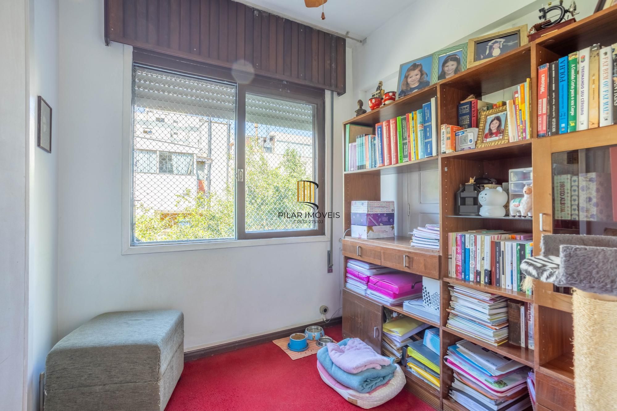Apartamento de três quartos, suíte, dependência de empregada e 1 vaga de garagem