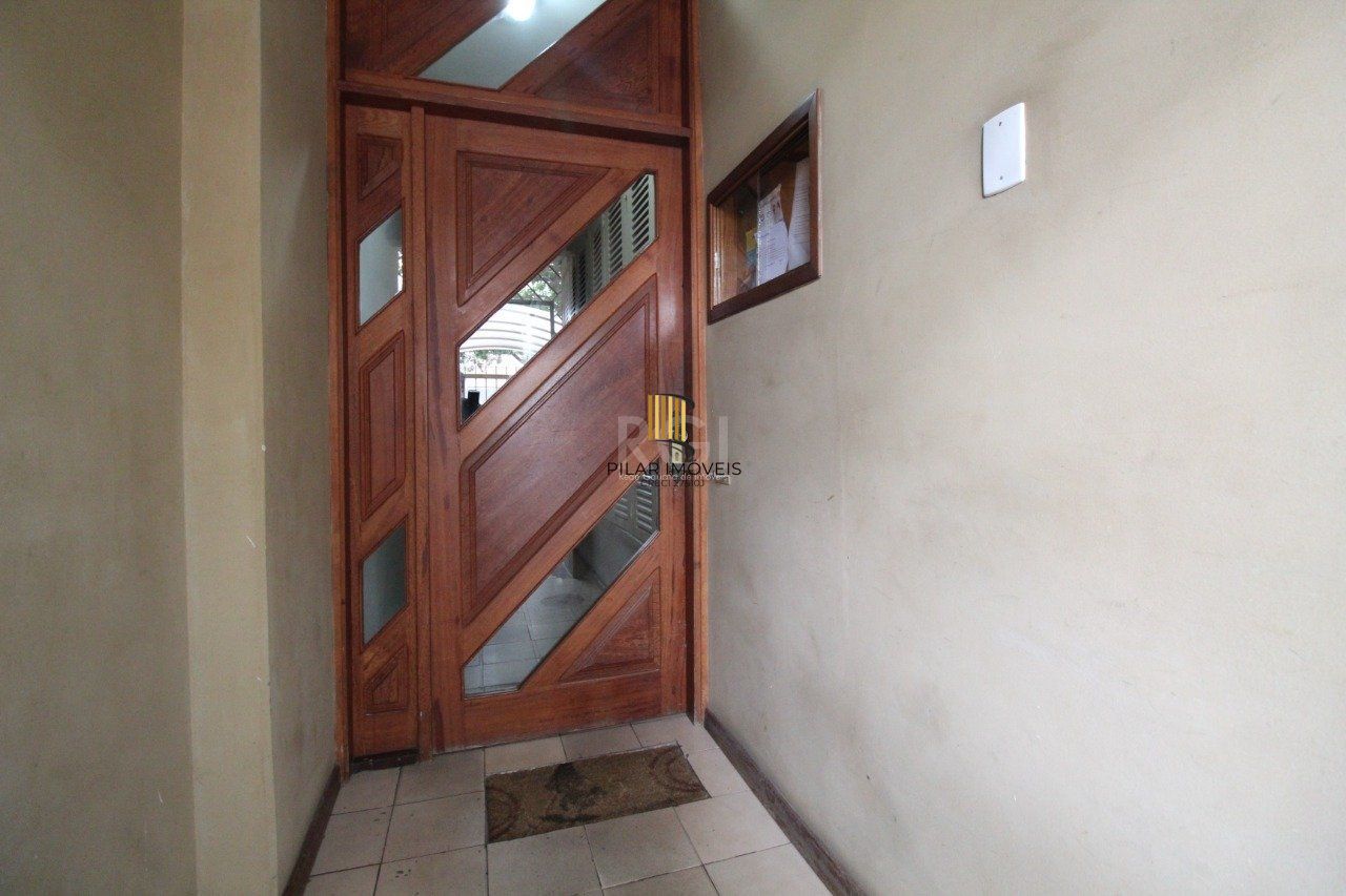 Apartamento para Venda - 61.8m², 2 dormitórios, sendo 1 suites, Cidade Baixa