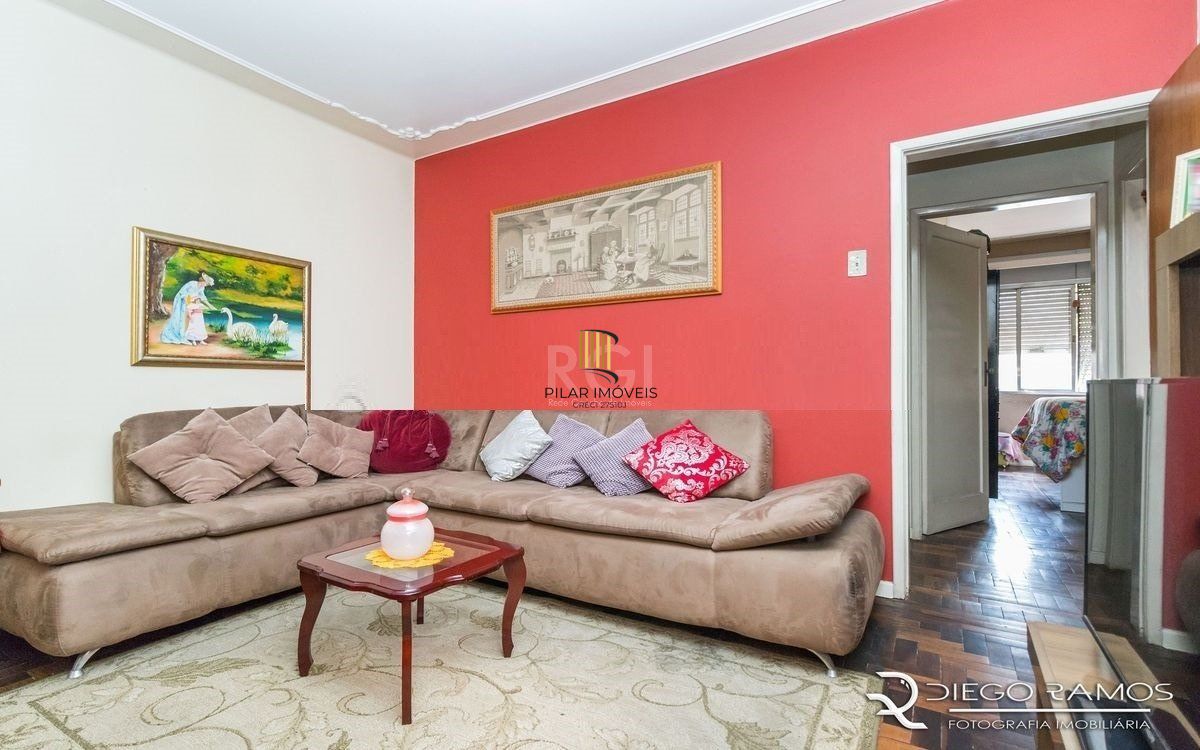 Venda de Apartamento no Bairro Petrópolis 108m² - 3 Dormitórios, varanda, Cozinha: Com churrasqueira e cooktop de 5 bocas.  Apartamento no bairro Petrópolis com 3 amplos dormitórios, sendo 2 de frente
