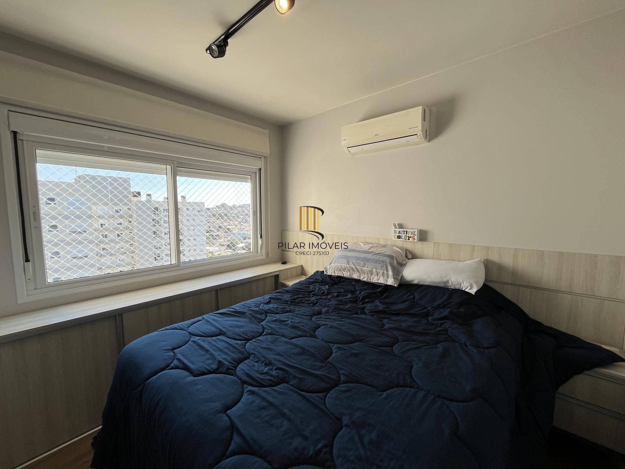 Apartamento de 3 quartos, suite e 2 vagas de garagem no bairro Jardim Carvalho