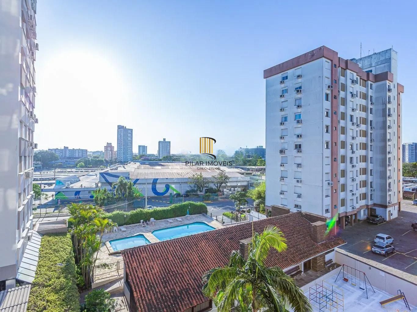 Apartamento de 2 quartos, 76m² privativos e 1 vaga de garagem junto ao Carrefour