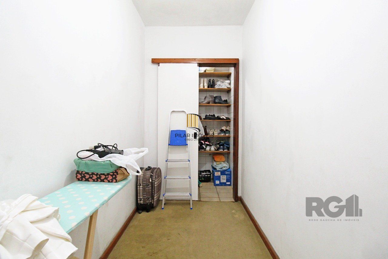 Apartamento de dois dormitórios e dois banheiros no bairro Bom Fim / Rio Branco em Porto Alegre!