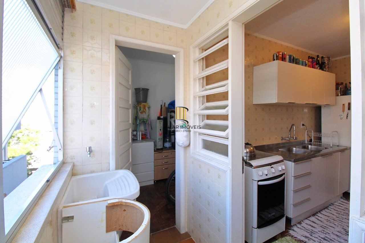 Apartamento para Venda - 100m², 2 dormitórios, 1 vaga - Menino Deus