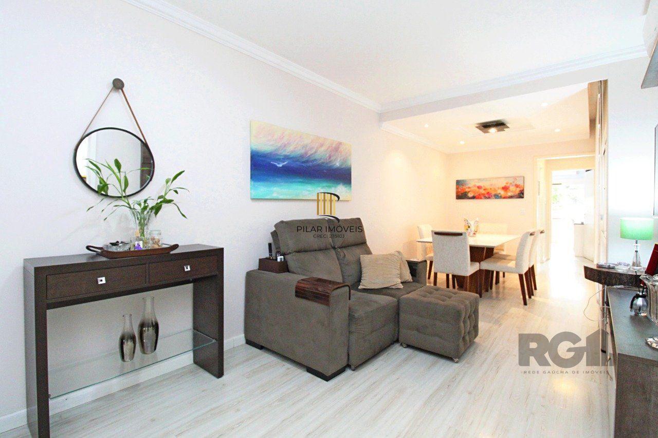 Apartamento de dois dormitórios e dois banheiros no bairro Bom Fim / Rio Branco em Porto Alegre!