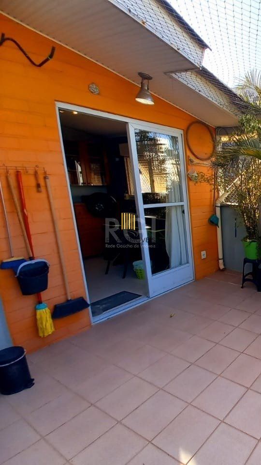 Cobertura 2 dormitórios no bairro Floresta