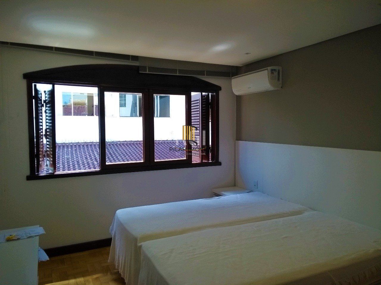 Casa para Venda - 175m², 4 dormitórios, sendo 2 suites, 2 vagas - Santa Cecília