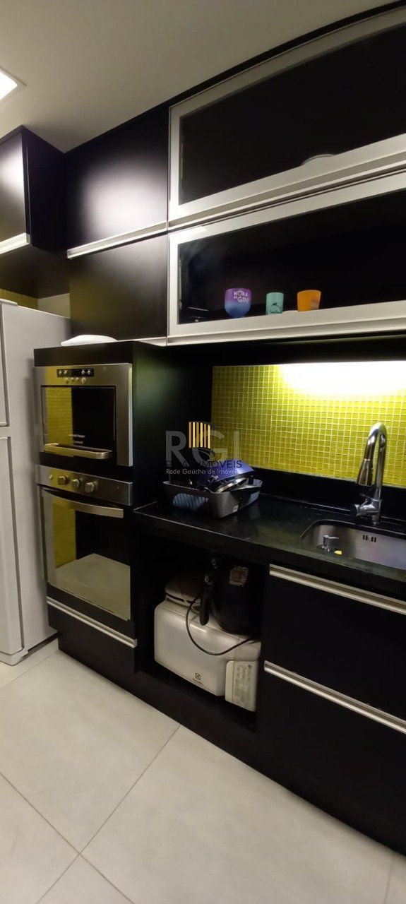 Apartamento para Venda - 75.53m², 2 dormitórios, sendo 1 suites, 1 vaga - São Sebastião