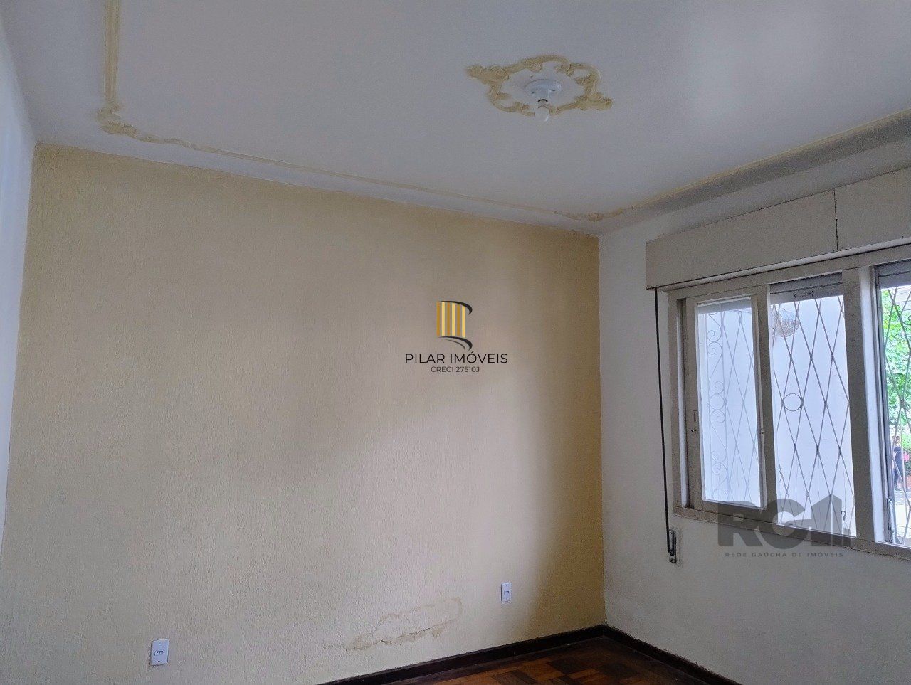 Apartamento de 2 dormitórios no bairro Cidade Baixa em Porto Alegre.