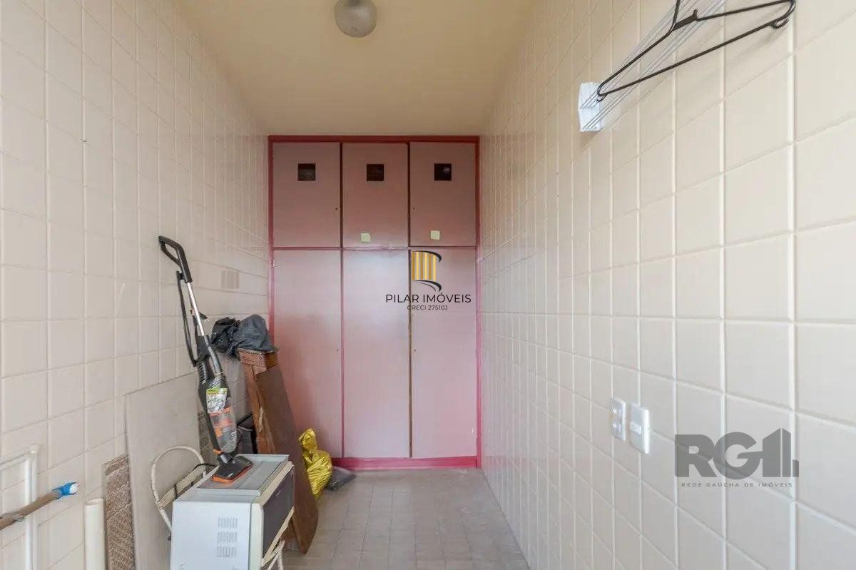 Apartamento 4 dormitorios vaga e elevador Centro Histórico Porto Alegre
