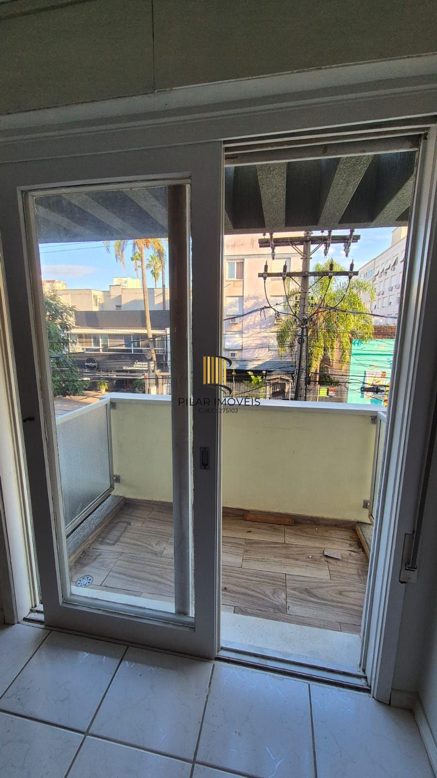 Apartamento de dois dormitórios no bairro Menino Deus em Porto Alegre