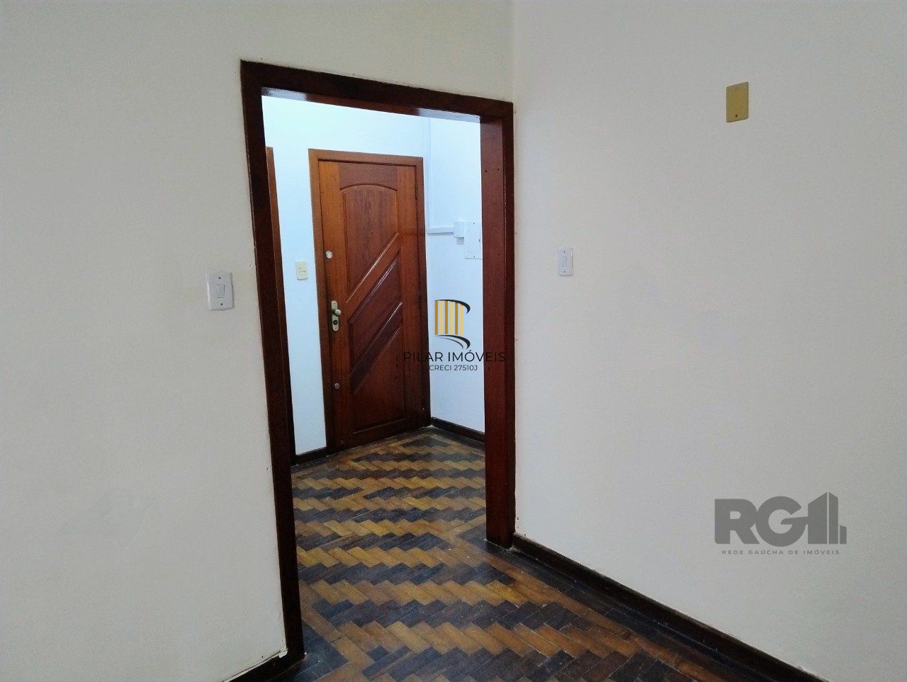Apartamento de 2 dormitórios no bairro Cidade Baixa em Porto Alegre.