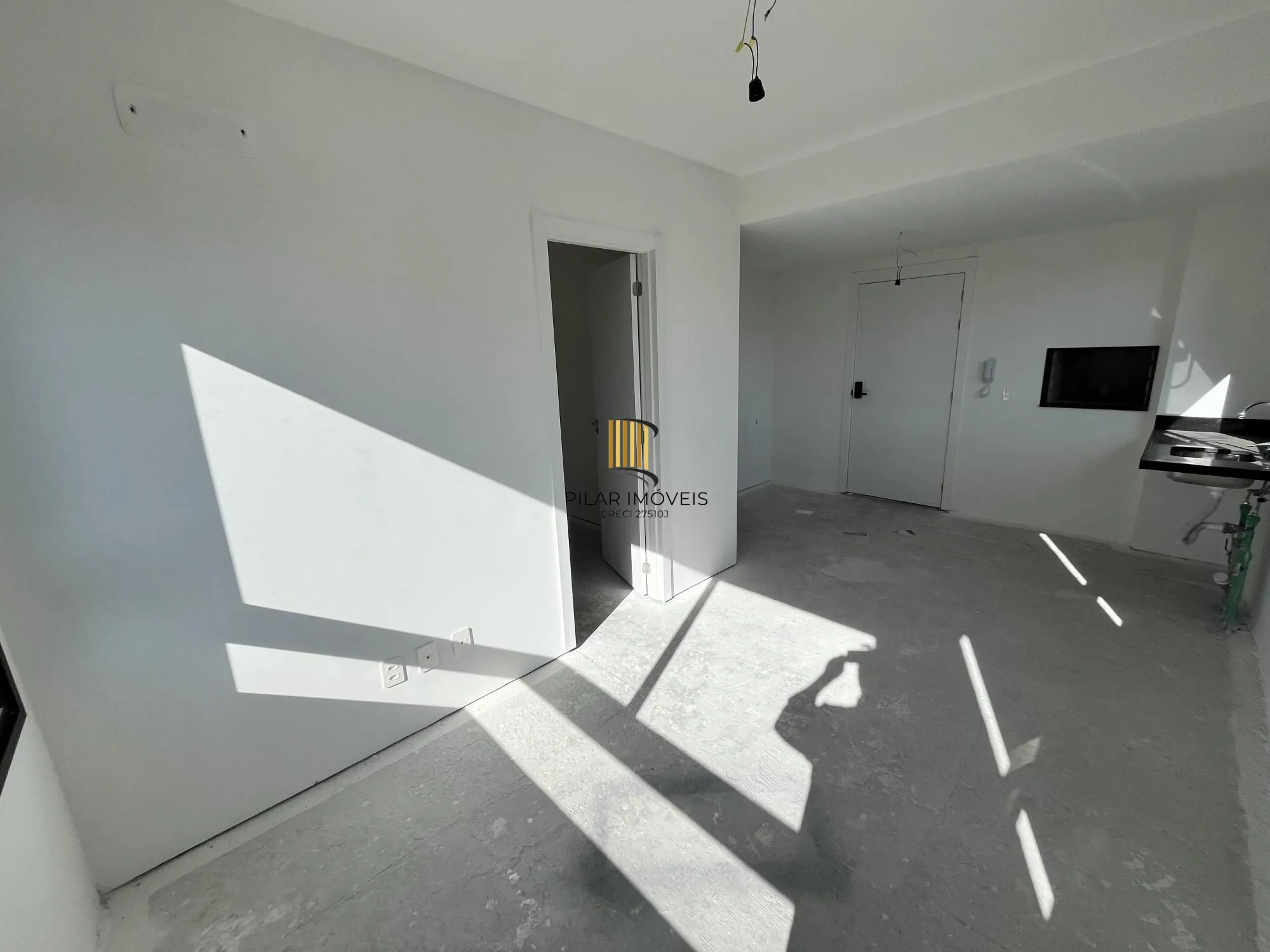 Apartamento de 1 quarto e 1 vaga de garagem no GO CARLOS GOMES