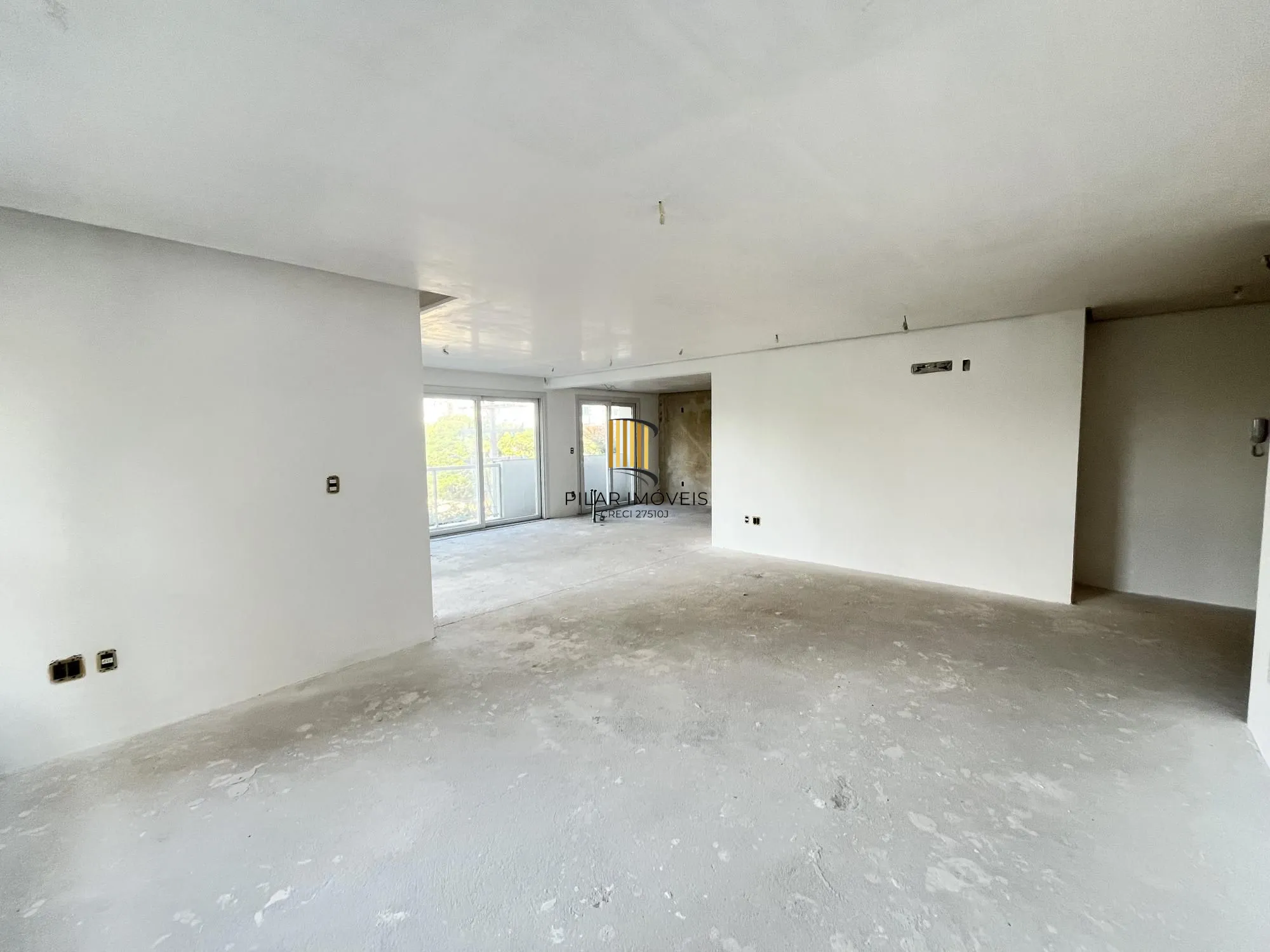 Apartamento com 3 suítes no bairro São João em Porto Alegre