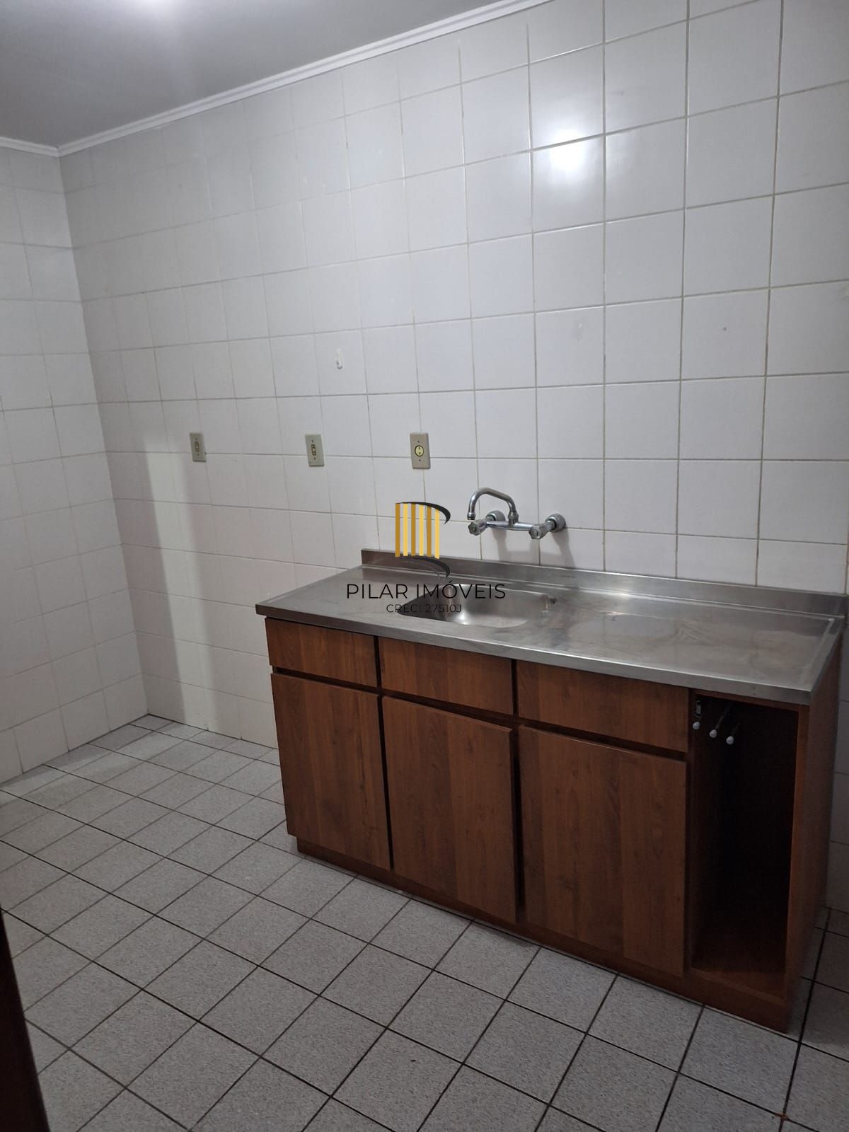 Apartamento diferenciado de 3 dormitórios com suíte e vaga coberta