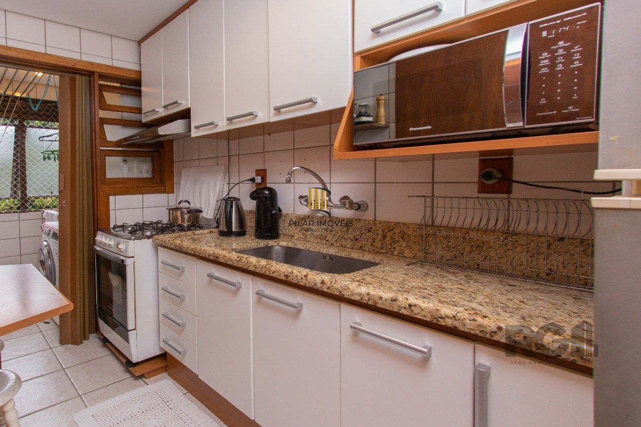 Apartamento para Venda - 73.28m², 3 dormitórios, suíte e 1 vaga - Menino Deus