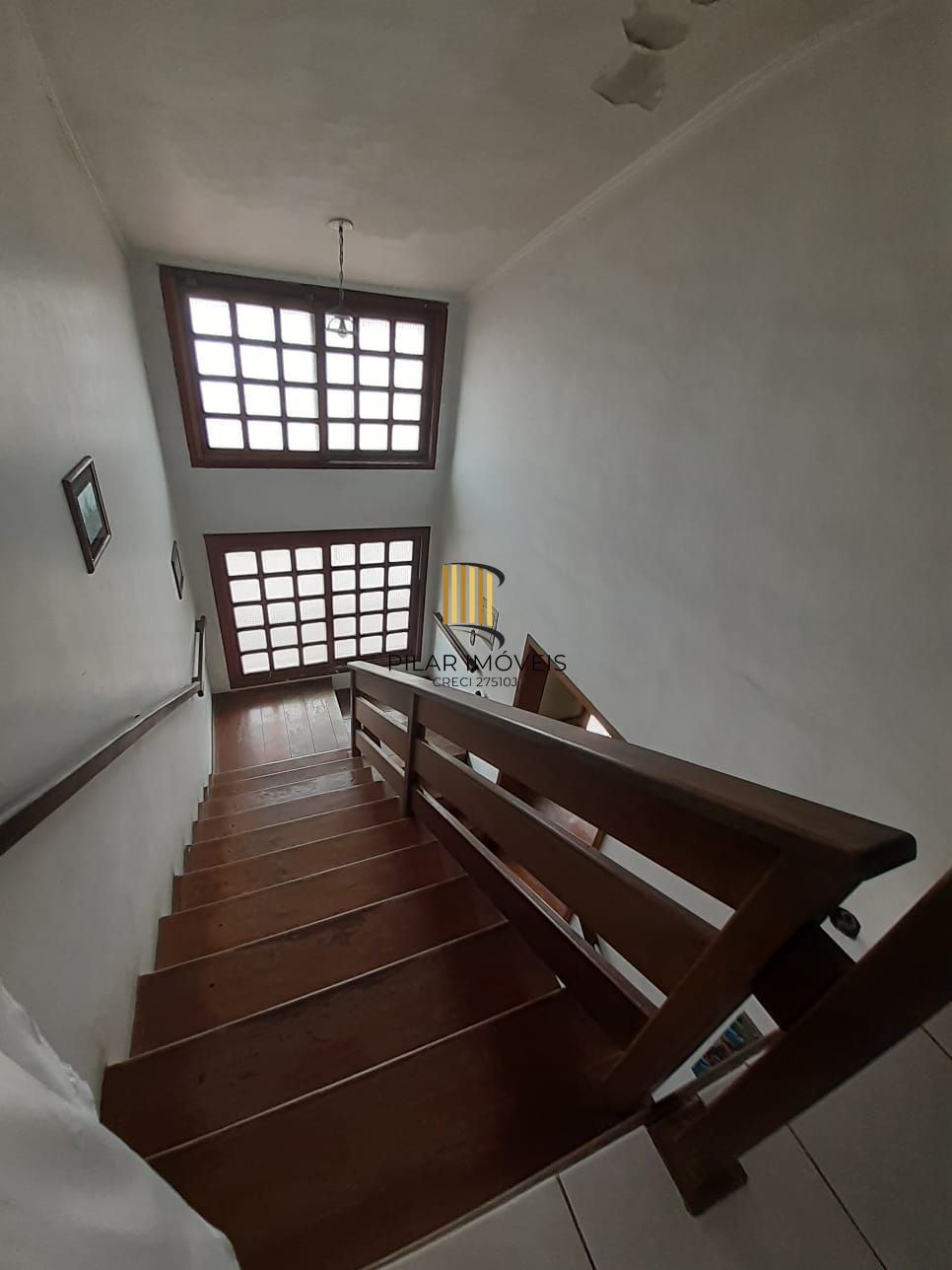 Casa Residencial Semimobiliada à Venda em Porto Alegre, RS