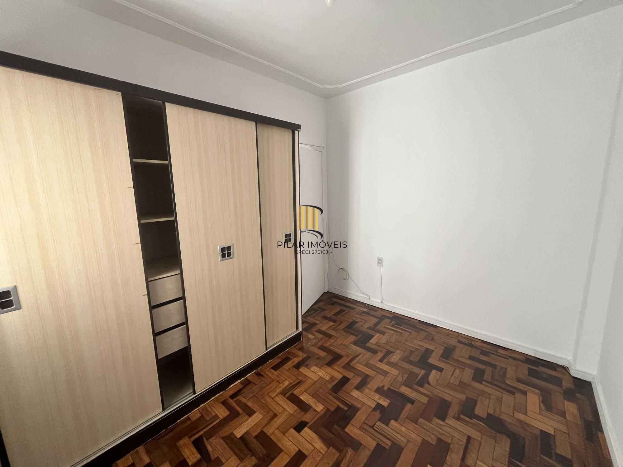 Reformado! Apartamento de 2 quartos no centro de Porto Alegre