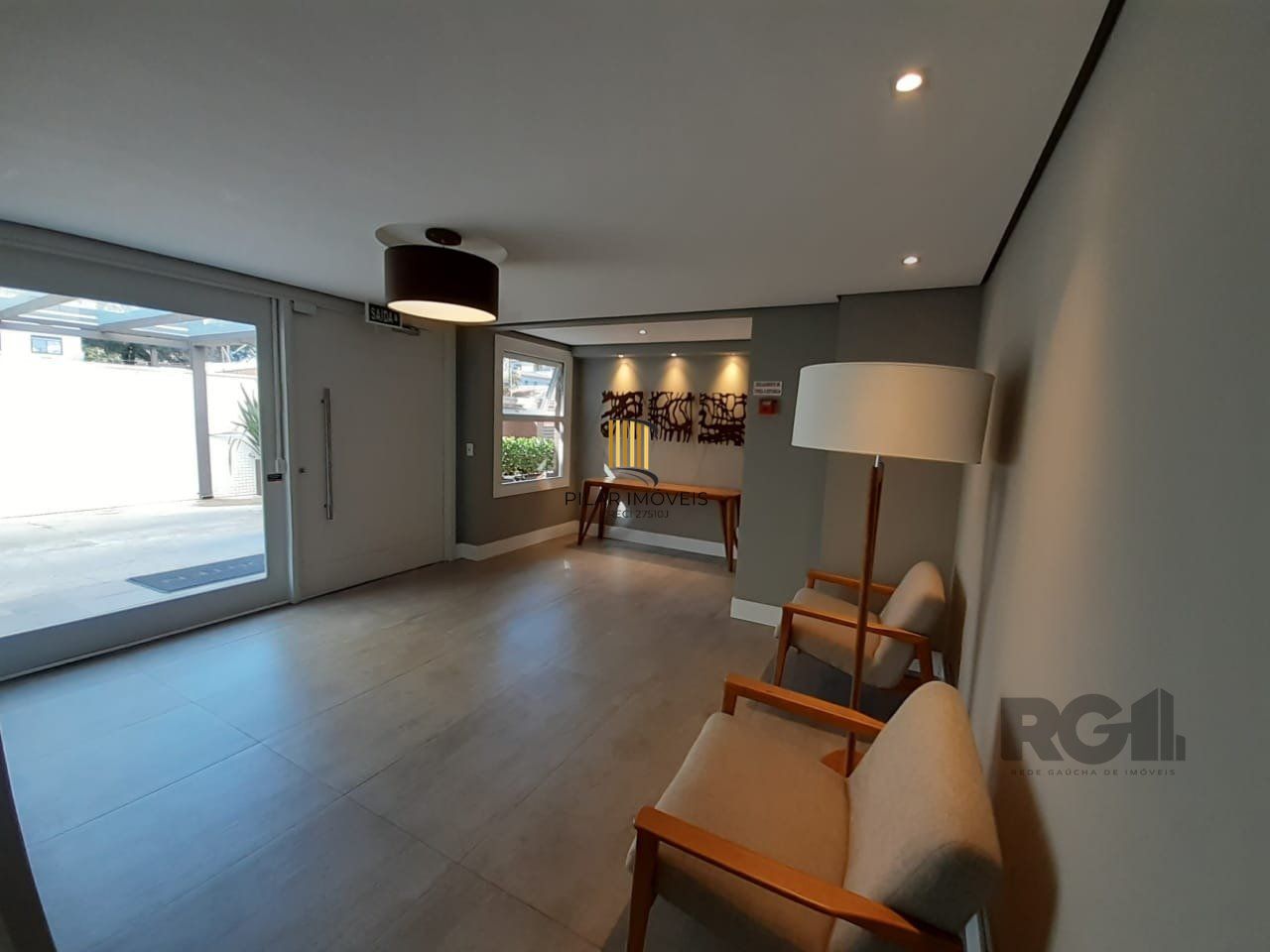 Apartamento 3 Dormitório(s) Bairro Tristeza