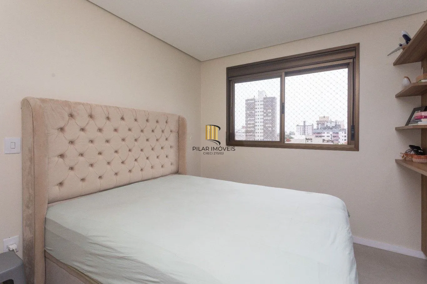Apartamento de 3 quartos, suíte e 1 vaga de garagem no bairro Passo da Areia POA