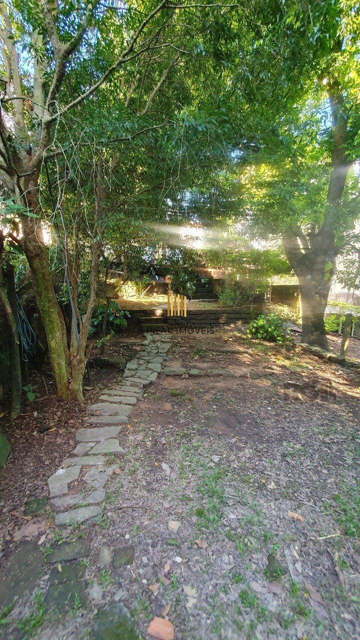 Casa 3 dormitórios no bairro Bom Jesus