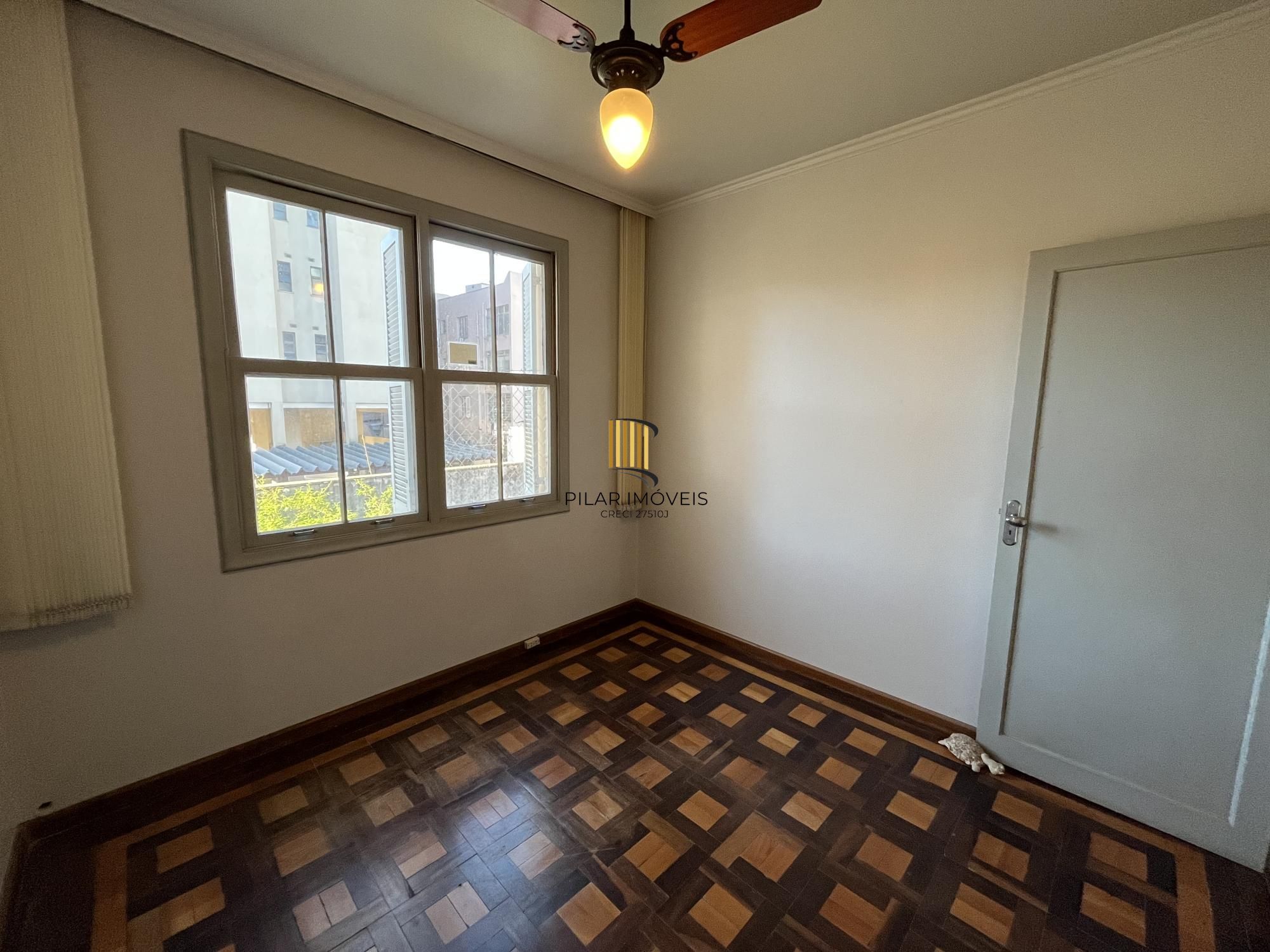 Bernaud - Apartamento de 4 quartos no bairro Menino Deus em Porto Alegre