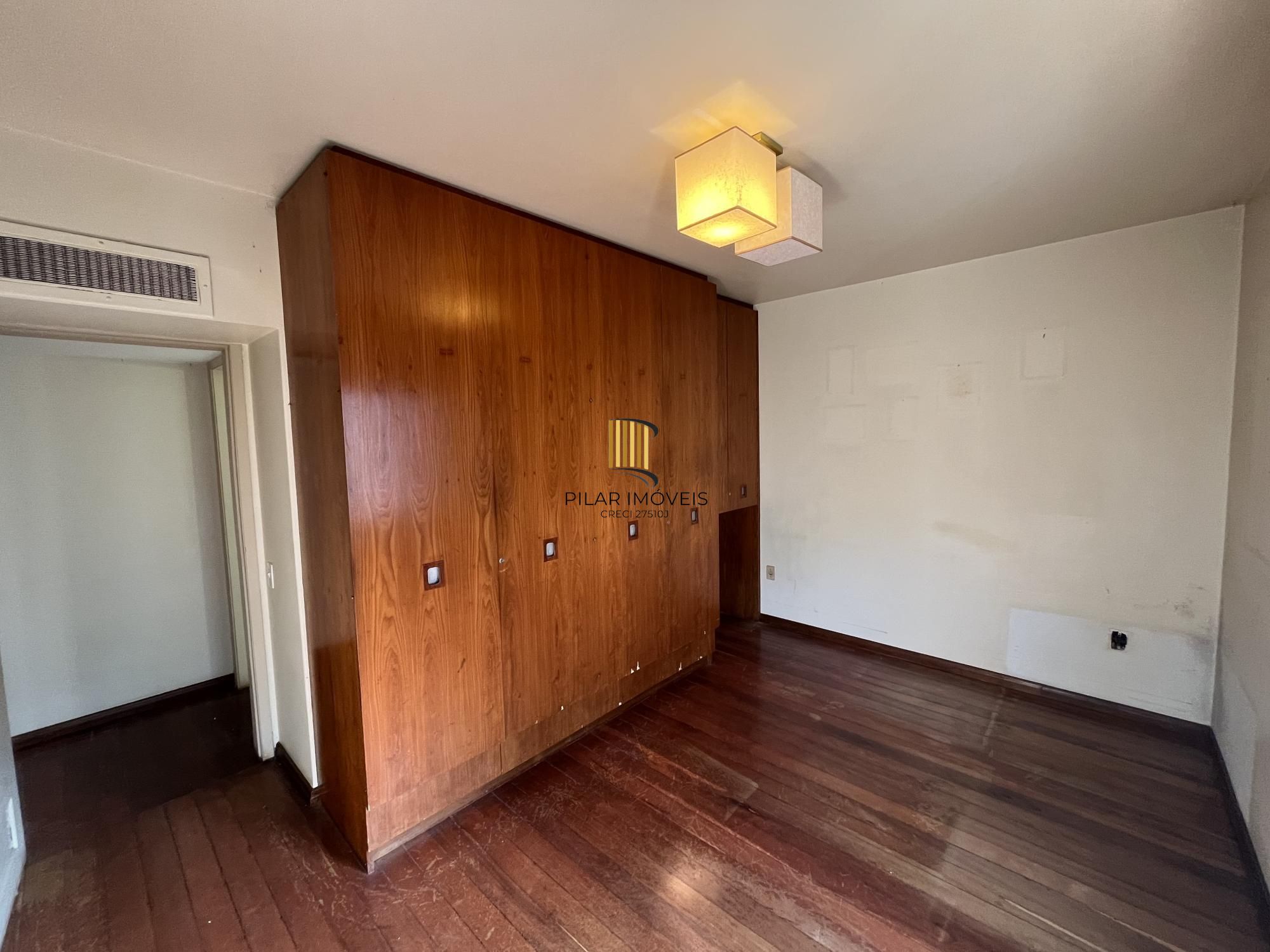 Apartamento de 3 quartos, suíte, lavabo e 2 vagas de garagem bairro Rio Branco