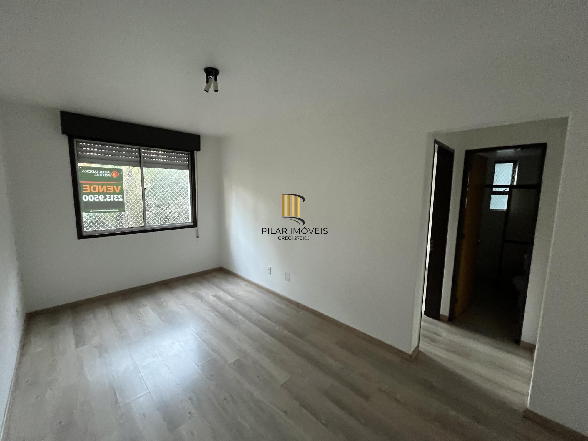 Apartamento de um quarto com uma vaga de garagem por convenção na Av. Ipiranga