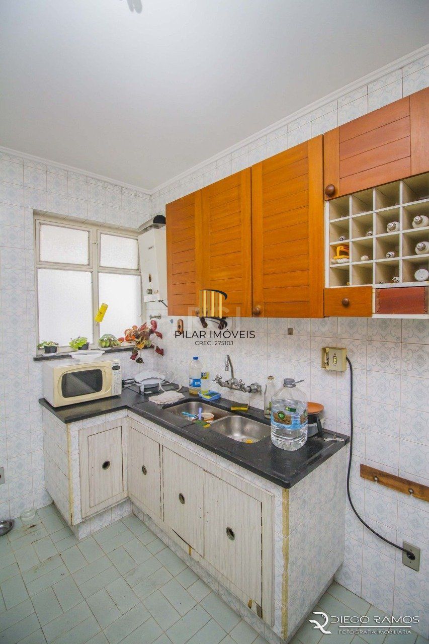 Apartamento para Venda - 96m², 3 dormitórios, 1 vaga - Menino Deus