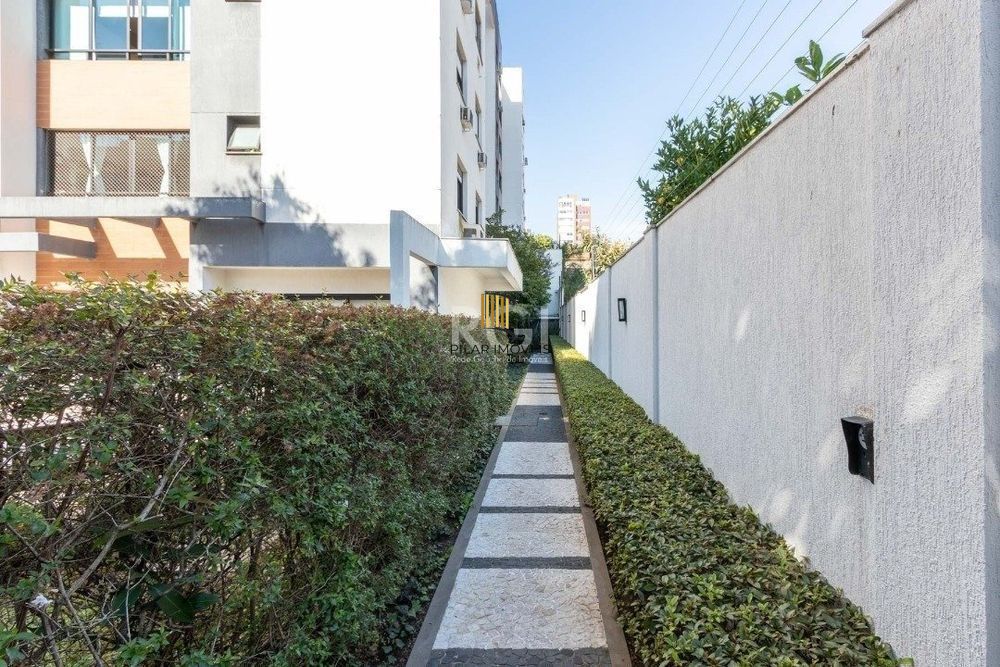 Apartamento de 2 quartos e 1 vaga de garagem no bairro Tristeza em Porto Alegre - Pilar Imóveis