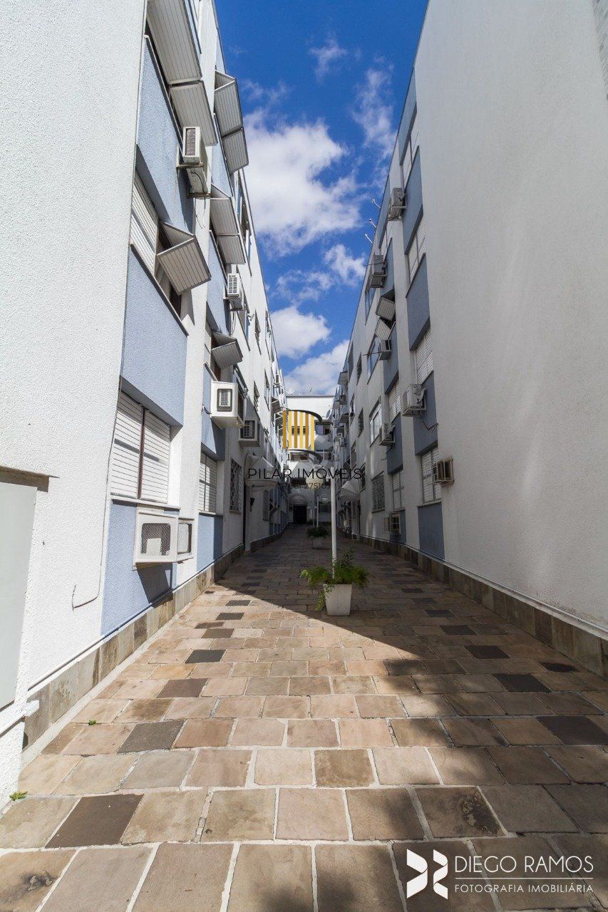 Apartamento para Venda - 82m², 3 dormitórios, sendo 1 suite, 1 vaga - Menino Deus