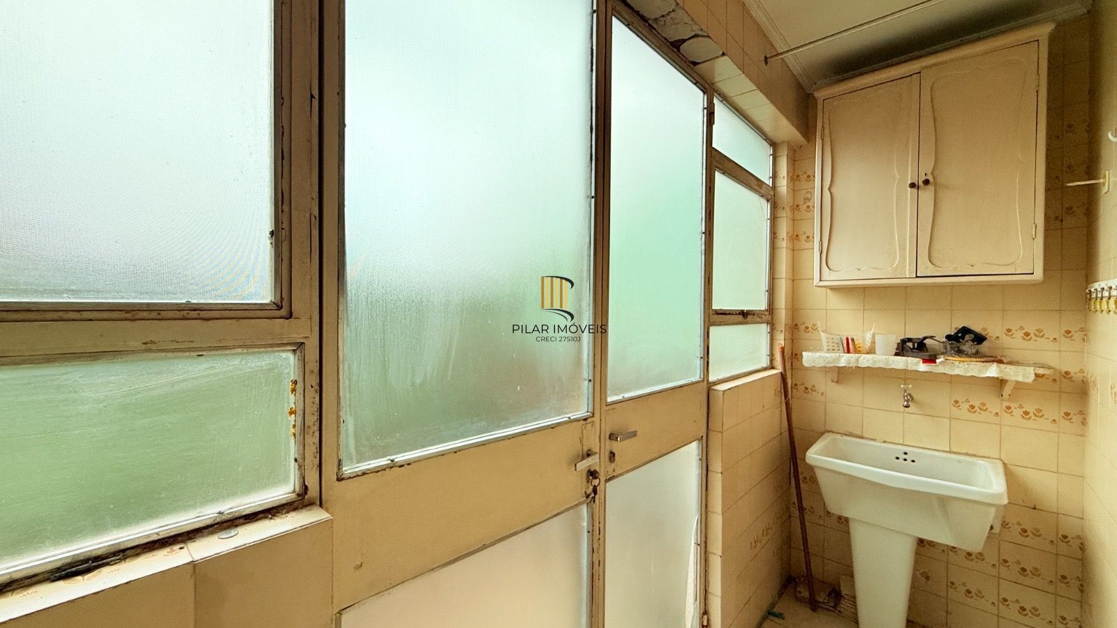 Apartamento de 2 quartos e 2 vagas de garagem no bairro Santana