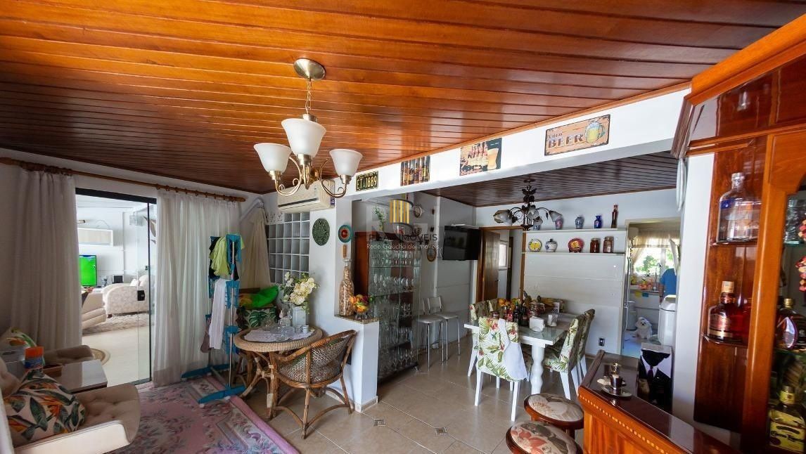 Garden para Venda - 243m², 2 dormitórios, sendo 1 suites, 3 vagas - Menino Deus