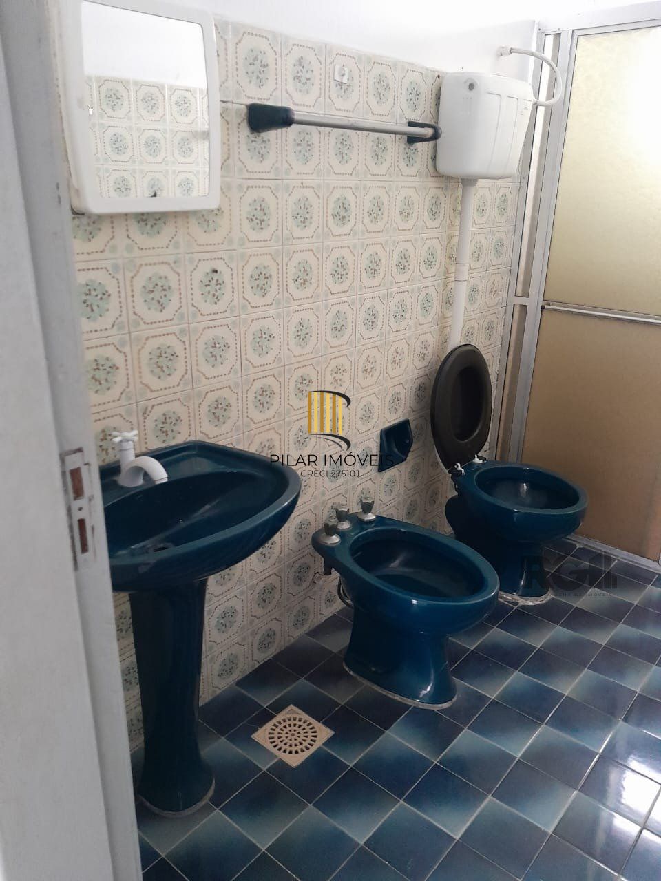  Apartamento térreo de um quarto no bairro Santana em Porto Alegre