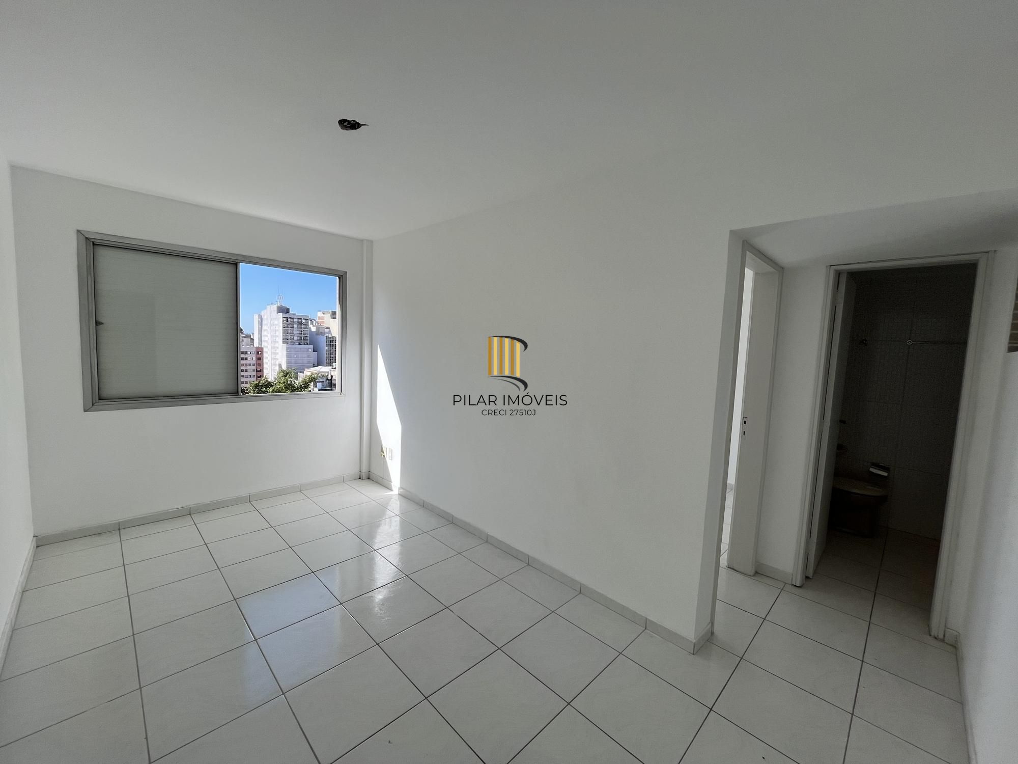 Vista para o Guaiba - Um quarto, cozinha e banheiro na Duque de Caxias - Centro