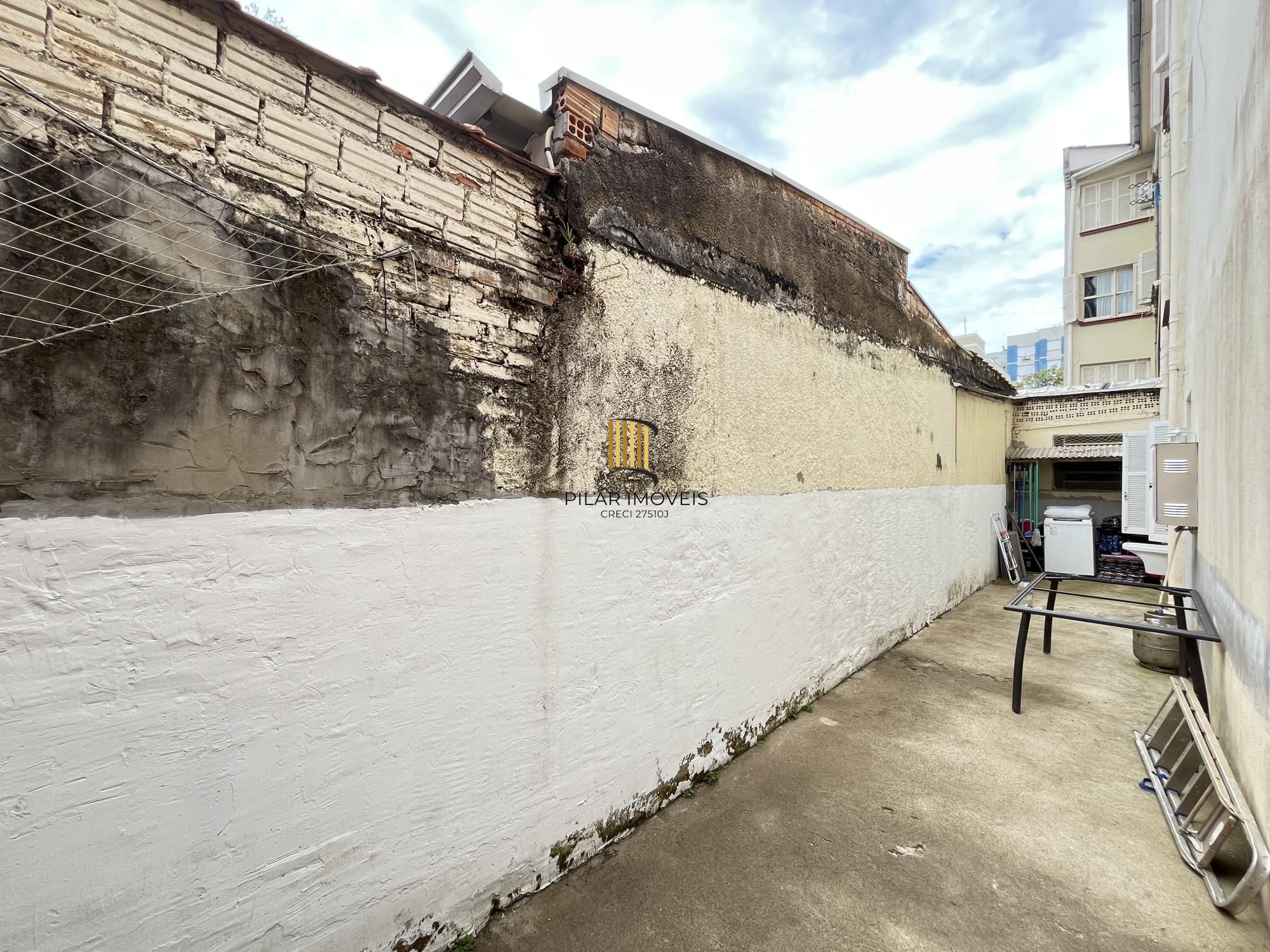 Apartamento de 2 quartos no bairro Menino Deus em Porto Alegre