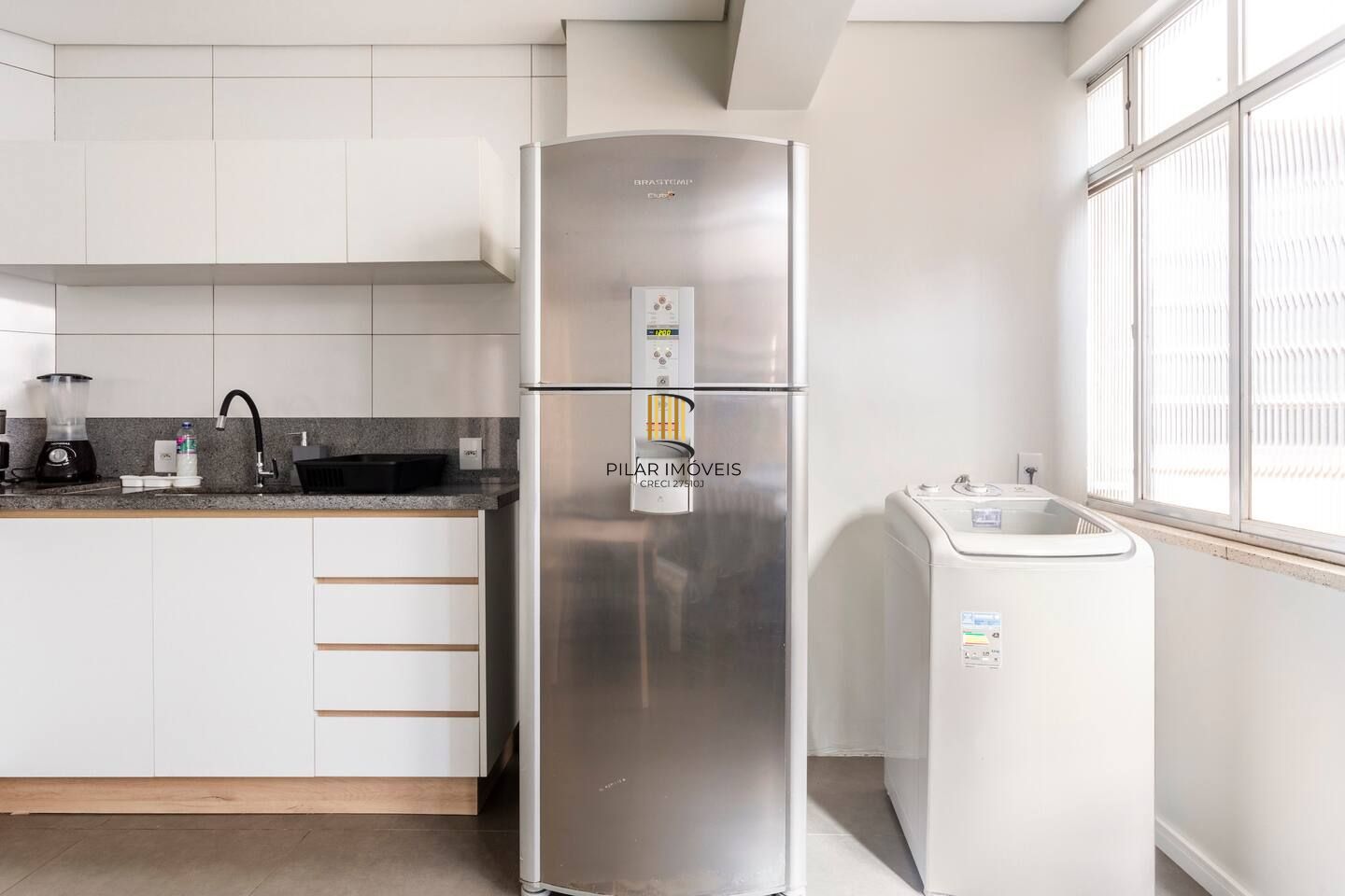Apartamento de dois quartos no bairro Santana em Porto Alegre