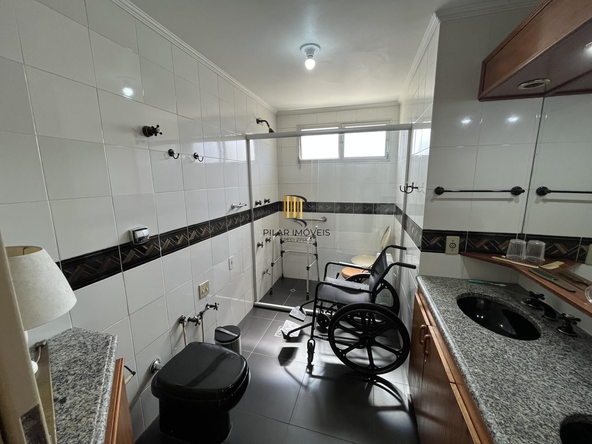 Apartamento de 3 quartos, suíte, dependência de empregada e 2 vagas Bela Vista