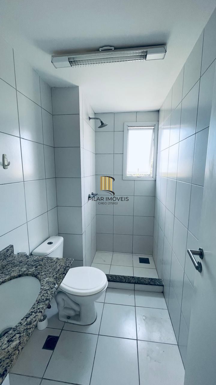Apartamento de 3 quartos, suíte e 2 vagas de garagem no bairro Jardim Carvalho