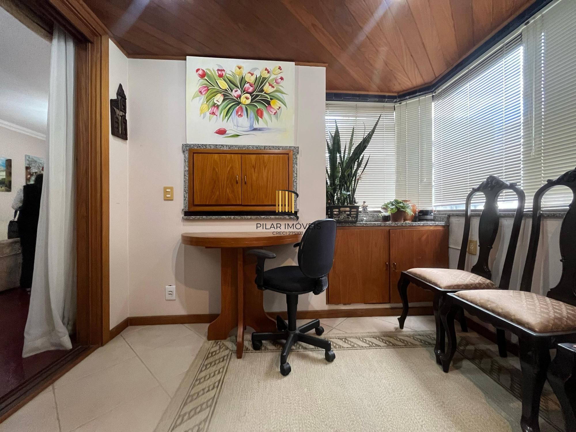 Apartamento 3 quartos, suíte, sacada, lareira, churrasqueira, 2 vagas de garagem