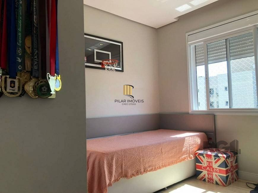 EXCELENTE OPORTUNIDADE! 120m2, 2 VAGAS, ANDAR ALTÍSSIMO COM VISTA PARA AEROPORTO! Apartamento 3 dormitórios (sendo 1 suíte) 
