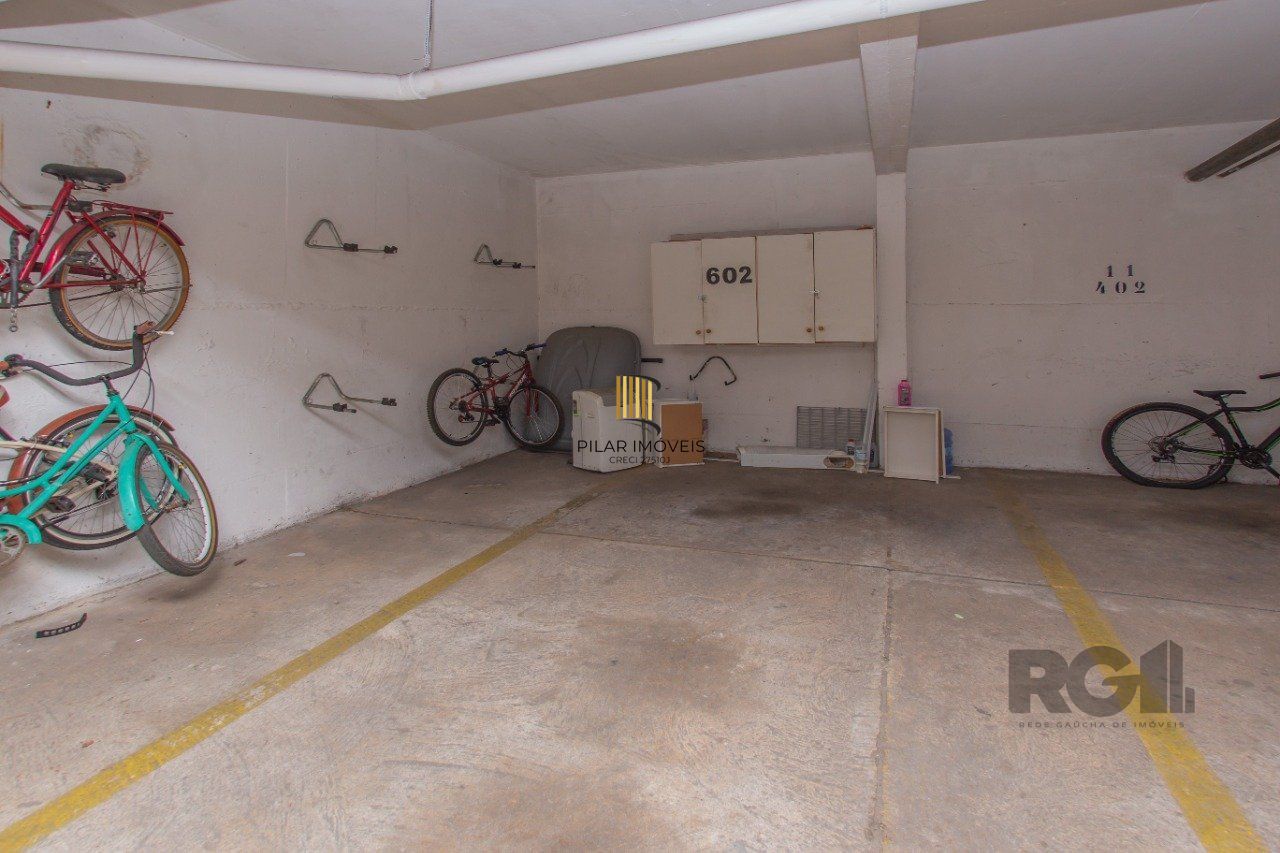 Apartamento Amplo e Bem Localizado - 3 Dormitórios, Suíte e Vaga Escriturada