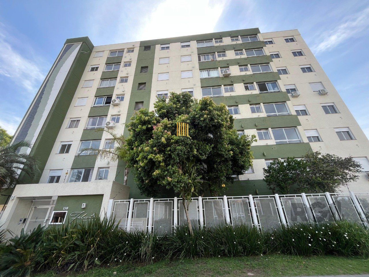 Apartamento para Venda - 54m², 2 dormitórios, sendo 1 suites, 1 vaga - Bom Jesus - Pilar Imóveis