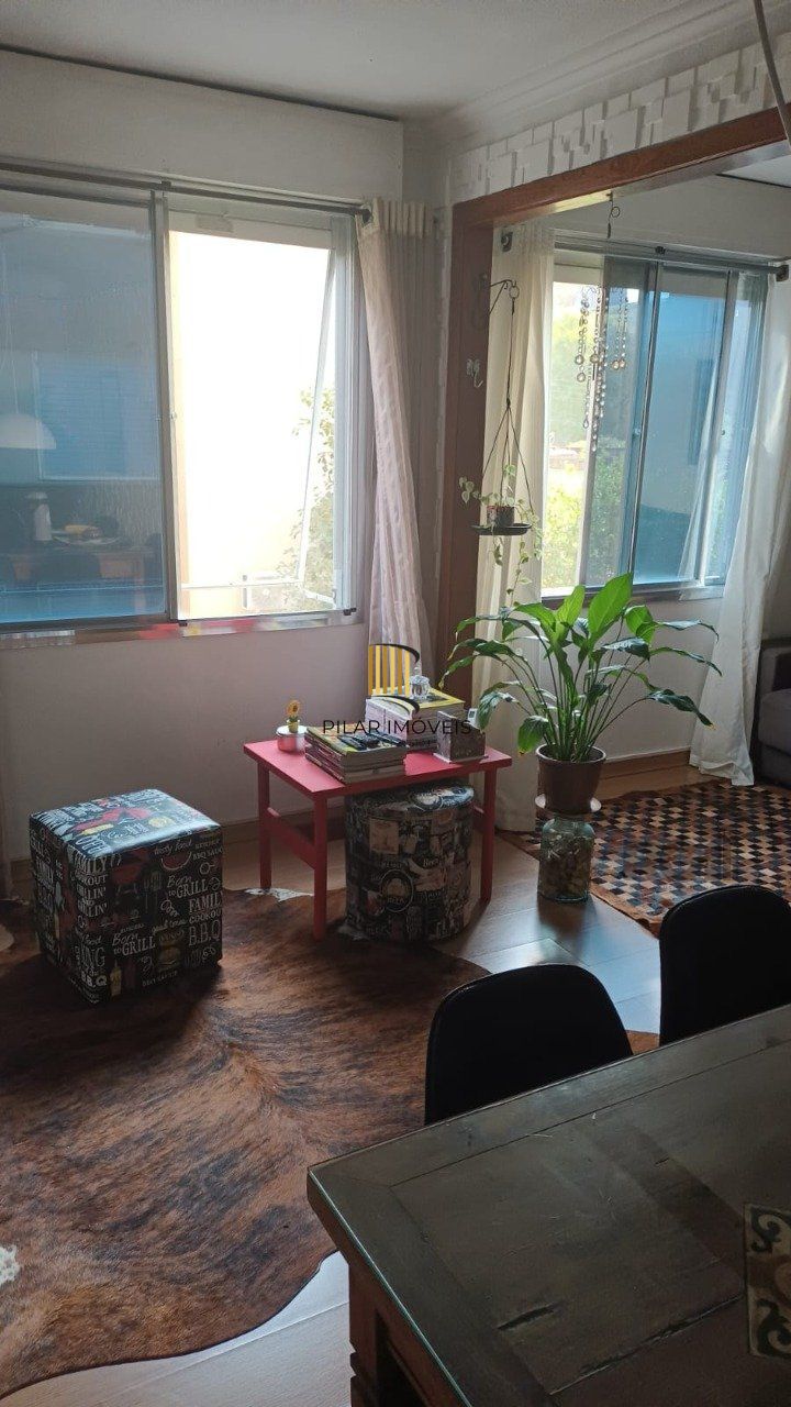 Apartamento 3 Dormitório(s) Bairro Cavalhada