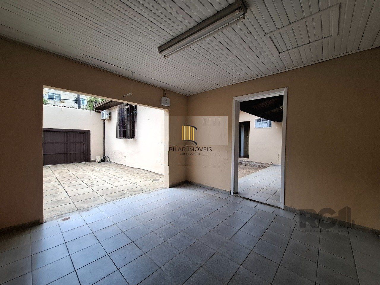 Casa para Venda - 90m², 2 dormitórios, 4 vagas - São Geraldo